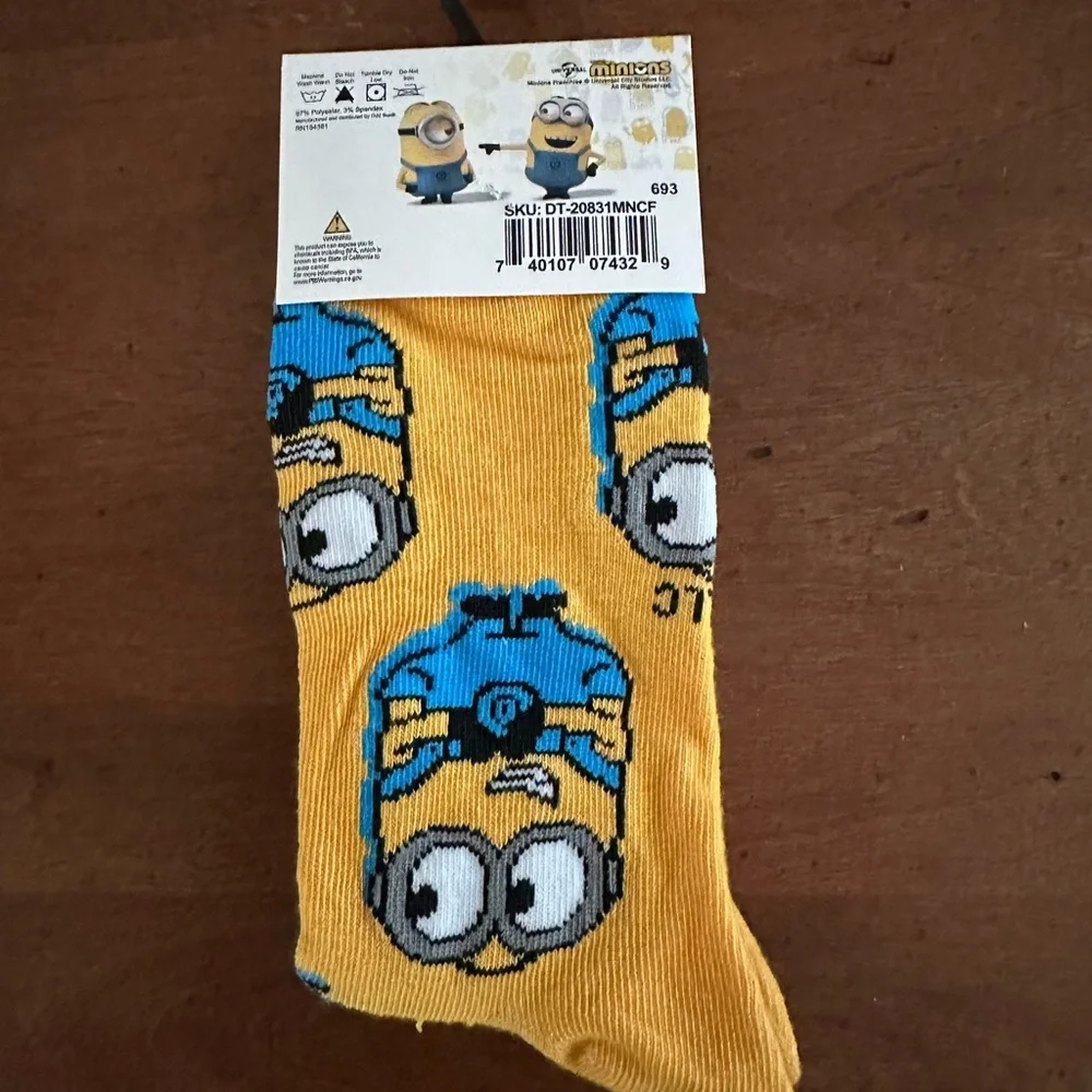 🌵3/$15 Minions Yellow Crew Socks for Men (see description)